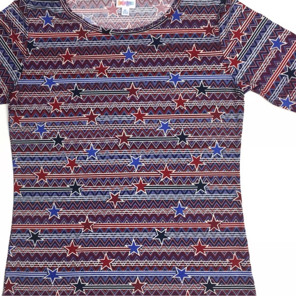 LuLaRoe Gigi Stars with stripes Chevron Print Top – Size Large – NWT - Picture 10 of 12